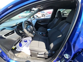 2020 Toyota Corolla SE Sedan - miniatura 7