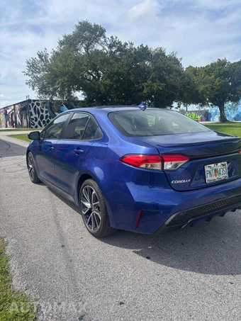 2020 Toyota Corolla SE Sedan - miniatura 5