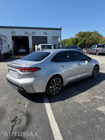 2020 Toyota Corolla SE Sedan - miniatura 4