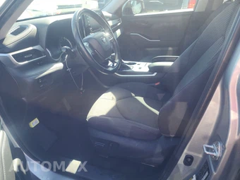 2020 Toyota Highlander Hybrid LE - miniatura 7