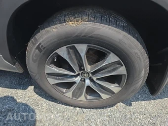2020 Toyota Highlander Hybrid XLE - miniatura 11