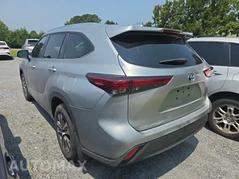 2020 Toyota Highlander Hybrid XLE - miniatura 6