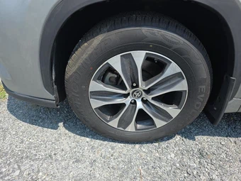 2020 Toyota Highlander Hybrid XLE - miniatura 8