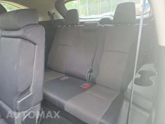2020 Toyota Highlander L – miniatura 14