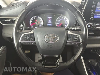 2020 Toyota Highlander LE – miniatura 10