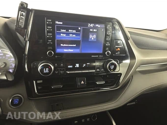 2020 Toyota Highlander LE – miniatura 11