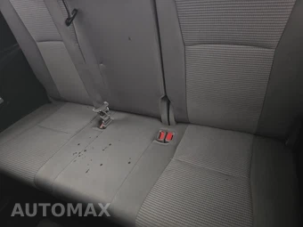 2020 Toyota Highlander LE – miniatura 14