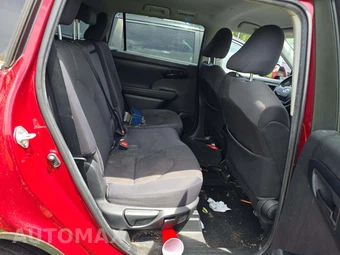 2020 Toyota Highlander LE – miniatura 17