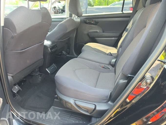 2020 Toyota Highlander LE – miniatura 13
