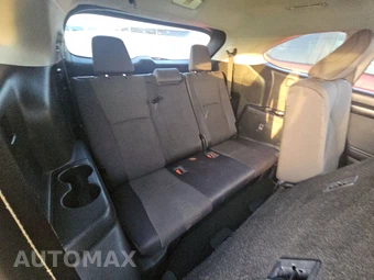 2020 Toyota Highlander LE - miniatura 14