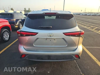 2020 Toyota Highlander LE - miniatura 5