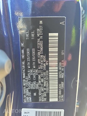 2020 Toyota Highlander Limited – miniatura 17