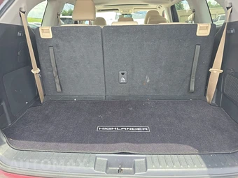 2020 Toyota Highlander Limited – miniatura 17