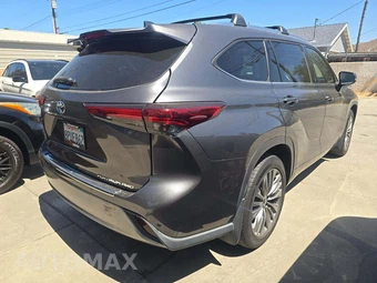 2020 Toyota Highlander Platinum - miniatura 3