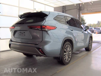 2020 Toyota Highlander Platinum – miniatura 4