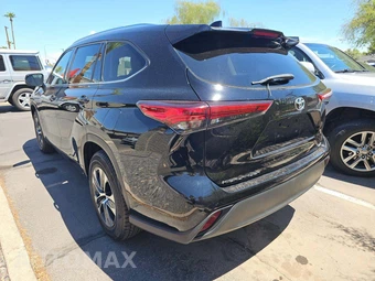 2020 Toyota Highlander XLE – miniatura 2