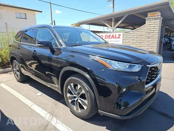 2020 Toyota Highlander XLE – miniatura 4