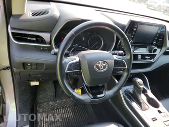2020 Toyota Highlander XLE - miniatura 10