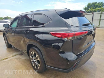 2020 Toyota Highlander XLE - miniatura 4