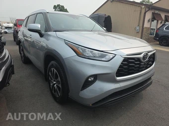 2020 Toyota Highlander XLE - miniatura 3