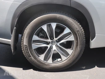 2020 Toyota Highlander XLE - miniatura 26