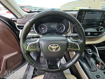 2020 Toyota Highlander XLE – miniatura 16