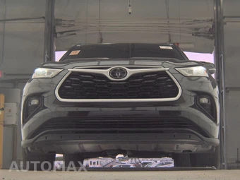 2020 Toyota Highlander XLE – miniatura 3