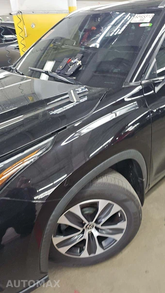2020 Toyota Highlander XLE – miniatura 31