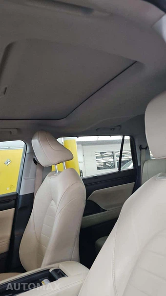 2020 Toyota Highlander XLE – miniatura 59