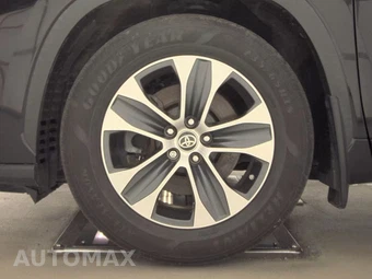 2020 Toyota Highlander XLE – miniatura 9