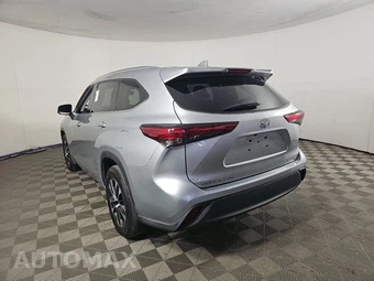 2020 Toyota Highlander XLE - miniatura 6