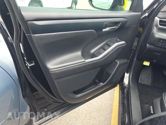 2020 Toyota Highlander XLE – miniatura 9