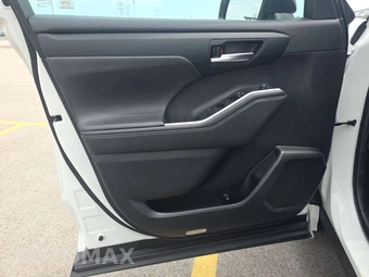2020 Toyota Highlander XLE - miniatura 9