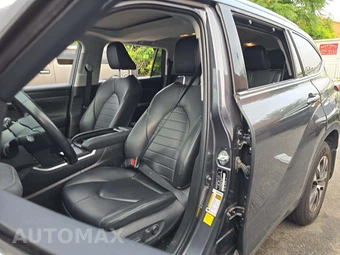 2020 Toyota Highlander XLE – miniatura 6