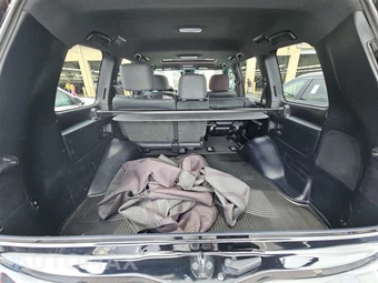 2020 Toyota Land Cruiser Heritage Edition - miniatura 23