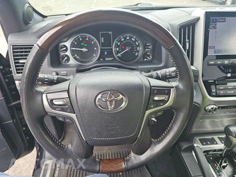 2020 Toyota Land Cruiser Heritage Edition - miniatura 10