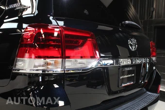 2020 Toyota Land Cruiser Heritage Edition - miniatura 10