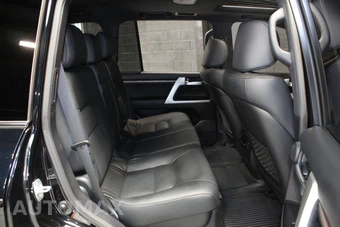 2020 Toyota Land Cruiser Heritage Edition - miniatura 38