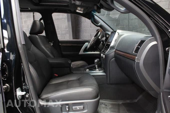 2020 Toyota Land Cruiser Heritage Edition - miniatura 42