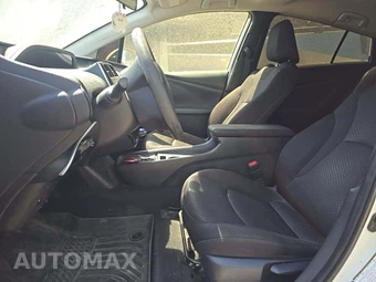2020 Toyota Prius LE – miniatura 6
