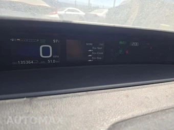 2020 Toyota Prius LE – miniatura 9