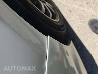 2020 Toyota Prius LE - miniatura 23