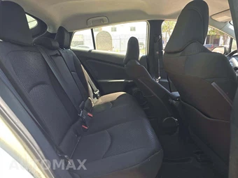 2020 Toyota Prius LE – miniatura 16