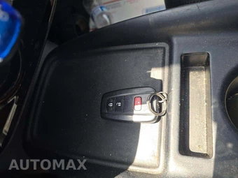 2020 Toyota Prius LE – miniatura 8