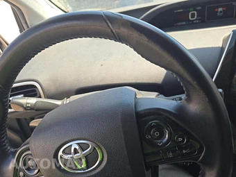 2020 Toyota Prius Prime LE – miniatura 21
