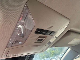 2020 Toyota RAV4 Hybrid LE - miniatura 31
