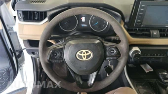 2020 Toyota RAV4 Hybrid LE – miniatura 19
