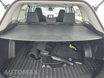2020 Toyota RAV4 Hybrid LE - miniatura 16