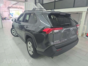 2020 Toyota RAV4 Hybrid LE - miniatura 2