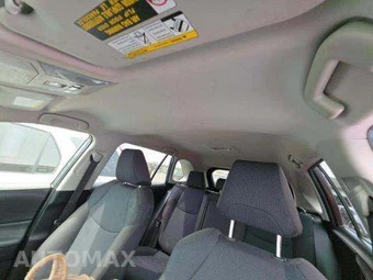 2020 Toyota RAV4 Hybrid LE – miniatura 11